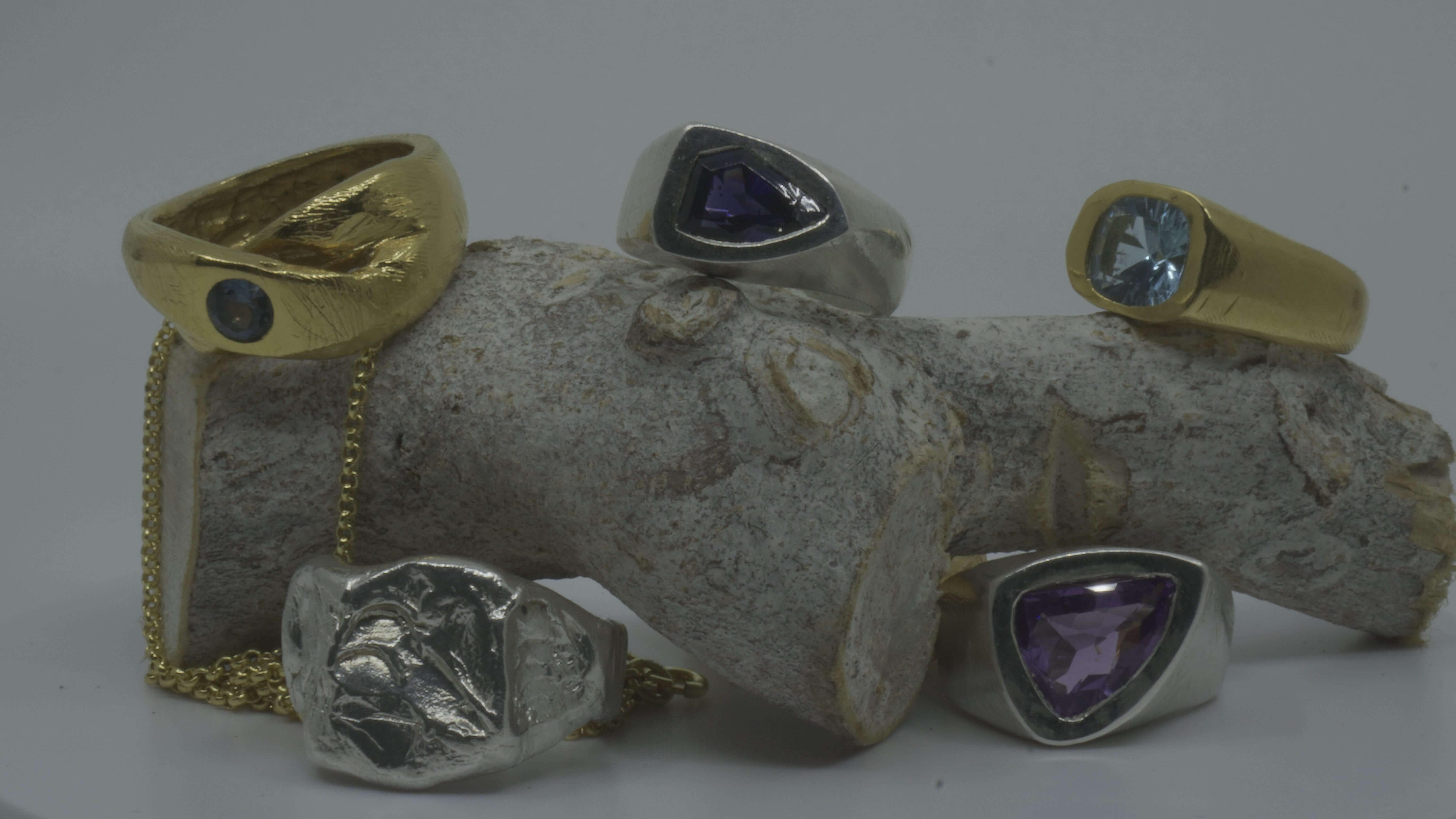 Anillos